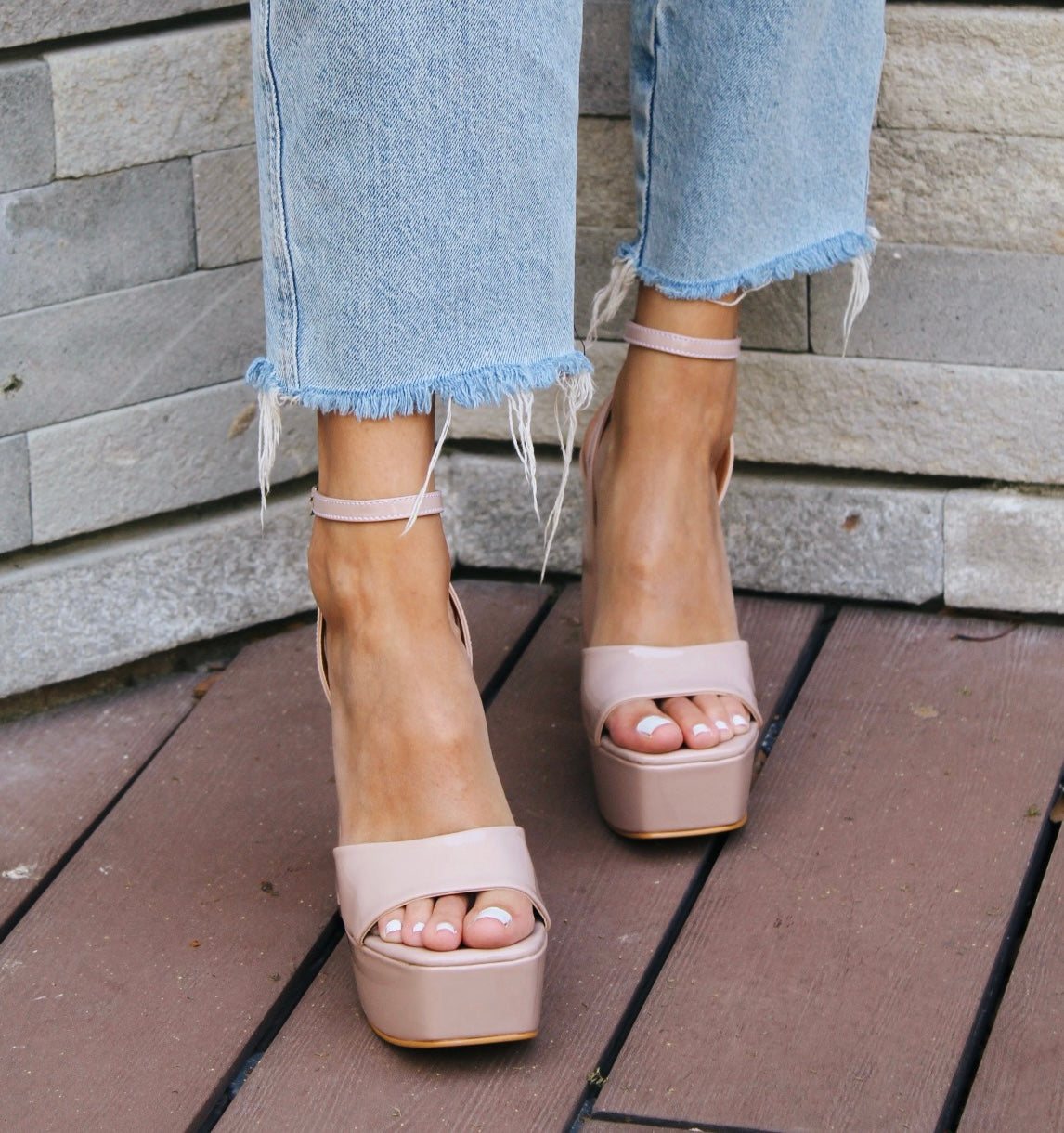 Lessa Charol Maquillaje