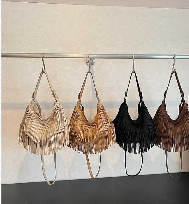 Bolso Cruzado con Flecos