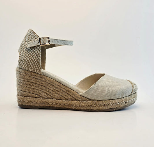 Victoria Beige