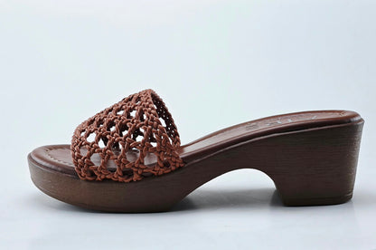 Gladys slide Tan